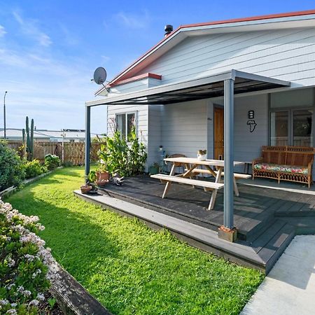 Ekhaya - New Plymouth Holiday Home Luaran gambar